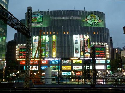 Just before the Typhoon hit Tokyo, Akihabara in true Blade Runner style